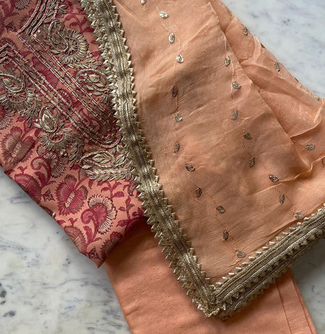 Golden Sprint Muslin silk gold printed suit with chiffon dupatta - Peach